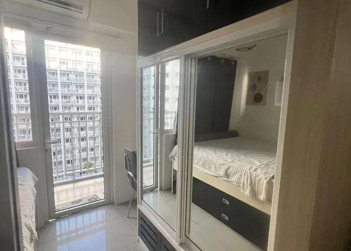 Cozy Juan * Manila